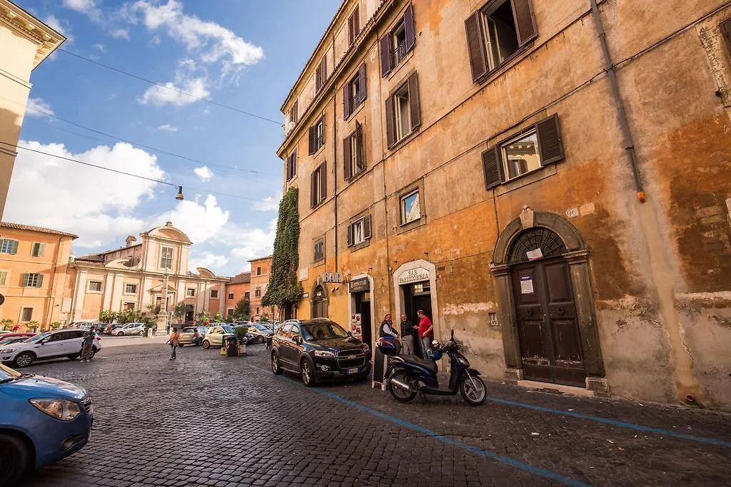 Trastevere Miracle Suite Roma 0*,